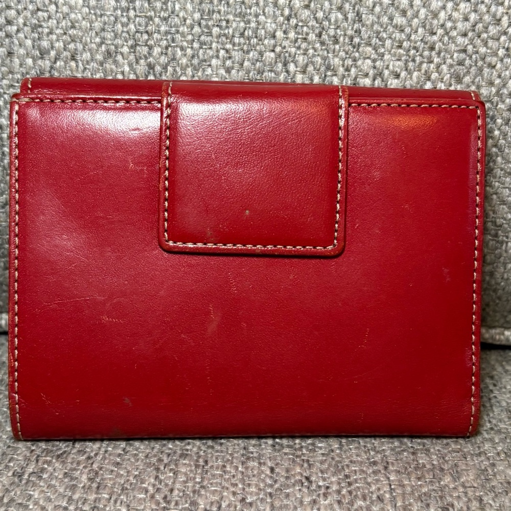 Kate Spade Women’s Red Leather Classic Bifold Wallet Made in Italy - Picture 2 of 9